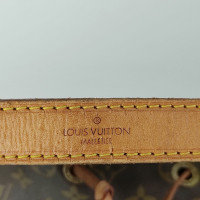 Louis Vuitton Noé Grand Canvas in Brown