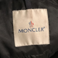 Moncler schede
