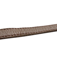 Miu Miu Umhängetasche aus Leder in Braun