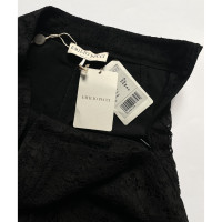 Emilio Pucci Shorts Silk in Black