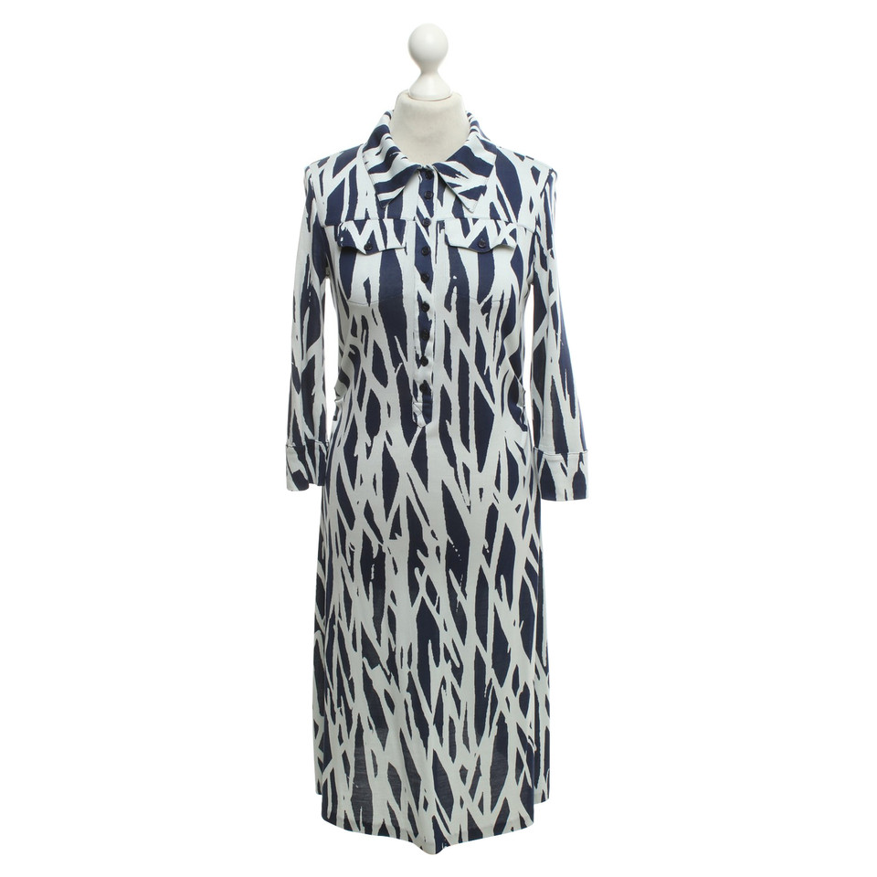 Diane Von Furstenberg zijden jurk in licht grijs / blauw