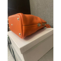 Hermès Bolide aus Leder in Orange