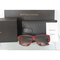 Bottega Veneta Sunglasses in Bordeaux