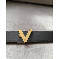 Louis Vuitton Gürtel aus Leder in Schwarz