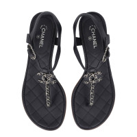 Chanel Sandalen aus Leder in Blau