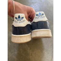 Adidas Sneakers aus Leder in Blau