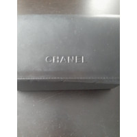 Chanel Zonnebril in Bruin