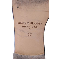 Manolo Blahnik Sandalen aus Wildleder in Schwarz