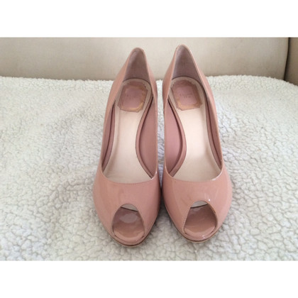 Dior Pumps/Peeptoes Patent leather in Nude