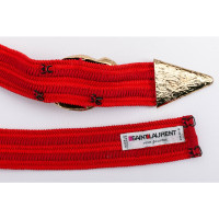 Yves Saint Laurent Cintura in Rosso
