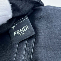 Fendi Baguette Bag aus Leder in Schwarz