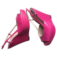 Dolce & Gabbana Wedges aus Leder in Rosa / Pink