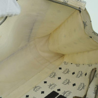 Mcm Umhängetasche aus Leder in Weiß