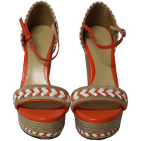 Gucci Wedges Leather in Orange