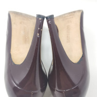 Manolo Blahnik Pumps/Peeptoes Leer in Bruin