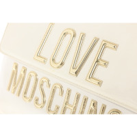 Moschino Love Umhängetasche aus Lackleder in Weiß