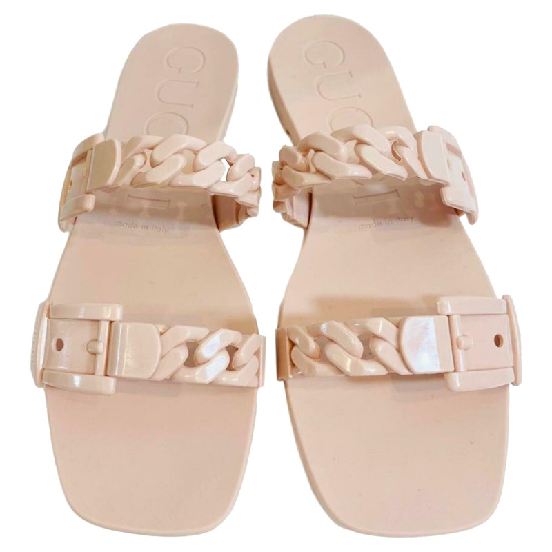 gucci sandals nude