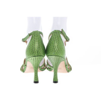 Ganni Sandalen aus Leder in Grün