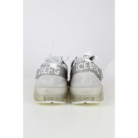 Iceberg Sneakers in Grijs
