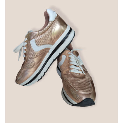 Voile Blanche Trainers Leather in Gold