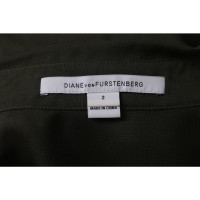 Diane Von Furstenberg Jacket/Coat Silk in Olive