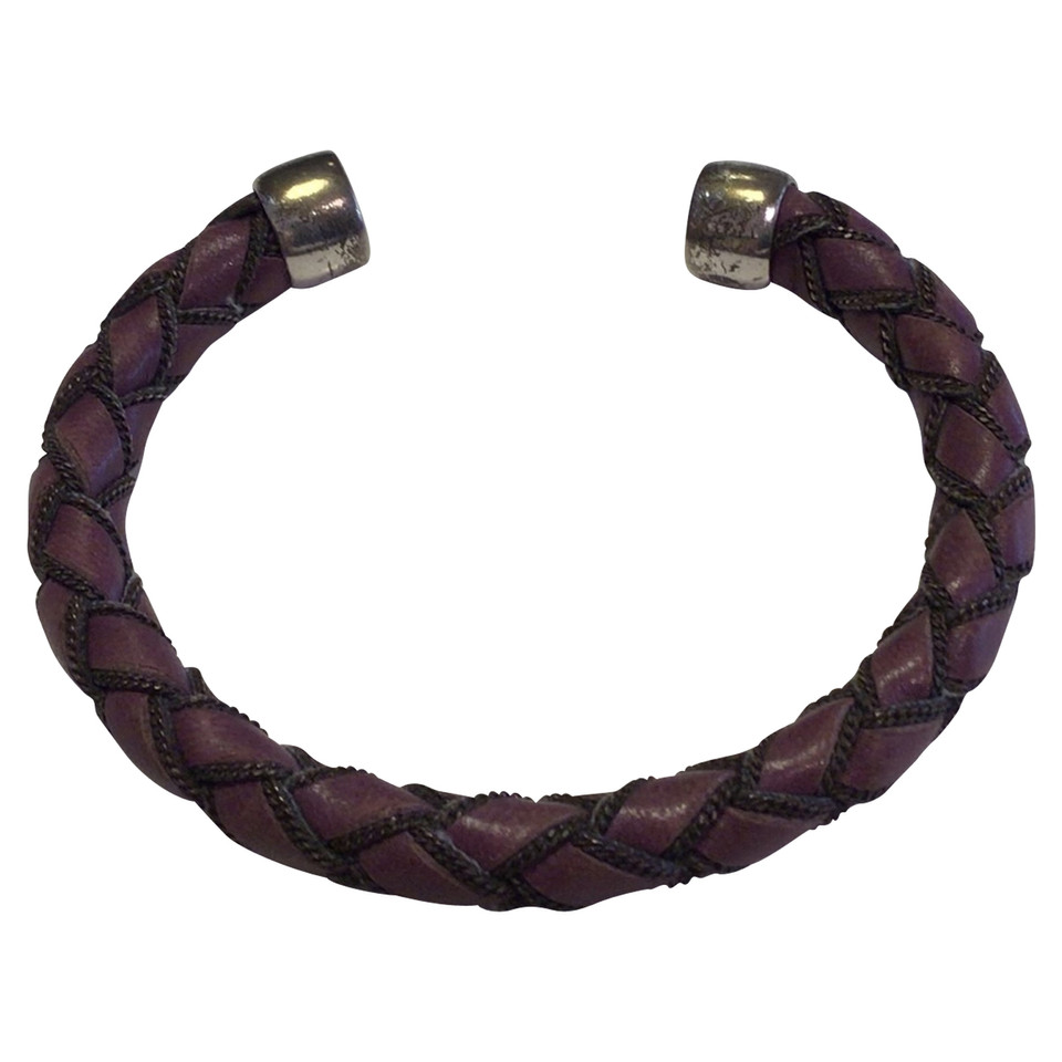 Bottega Veneta Armreif/Armband aus Leder in Violett