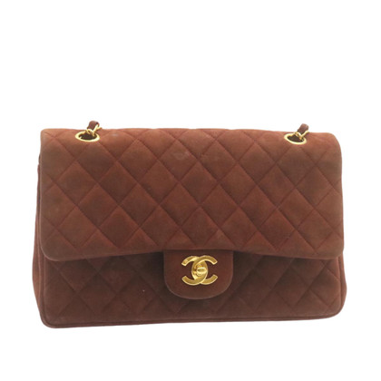 Chanel Classic Flap Bag aus Wildleder in Braun