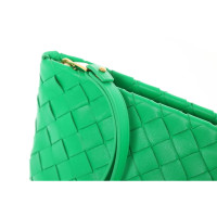 Bottega Veneta Clutch en Cuir en Vert