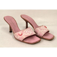 Chanel Pumps/Peeptoes Canvas in Pink
