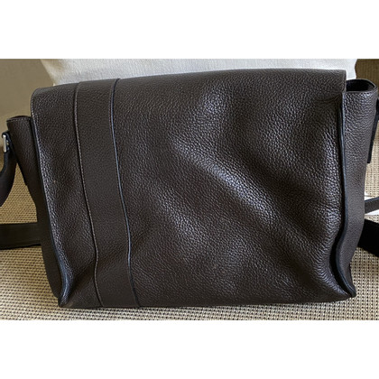 Hermès Alfred Messenger Bag aus Leder in Khaki