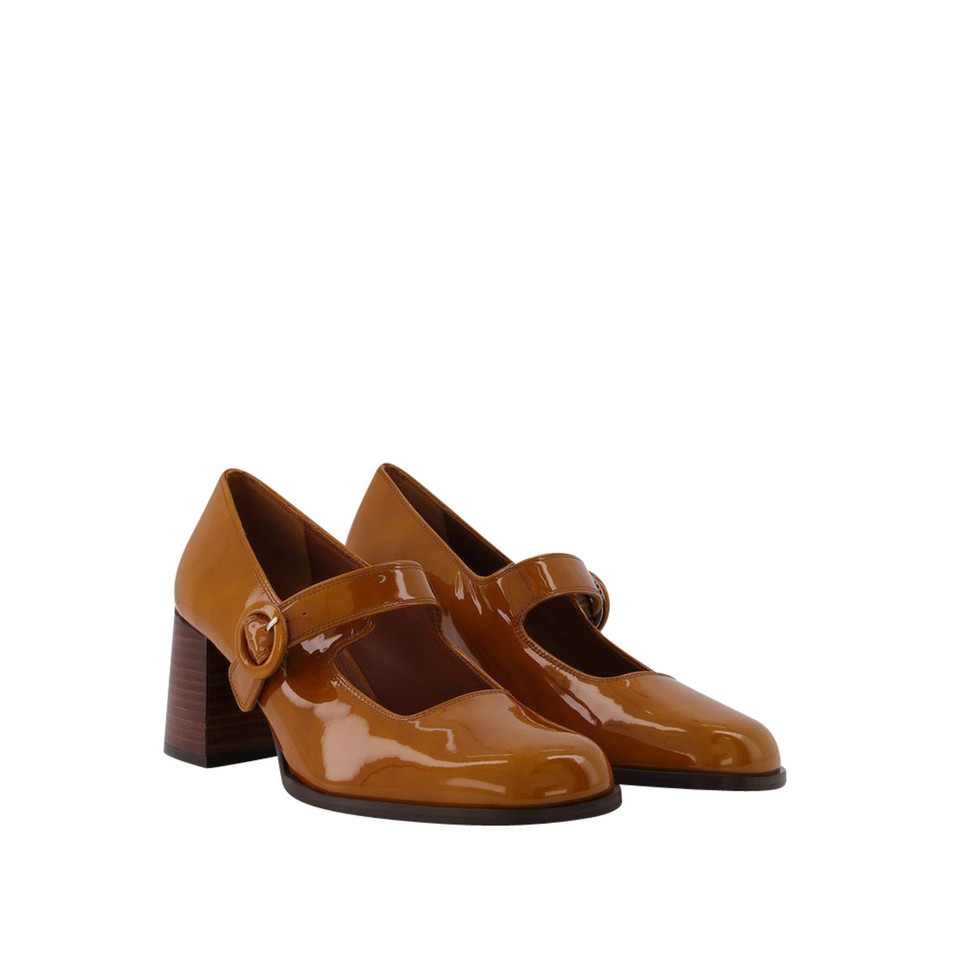 Carel Pumps/Peeptoes en Cuir en Marron