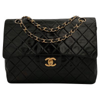 Chanel Timeless Classic aus Leder in Schwarz