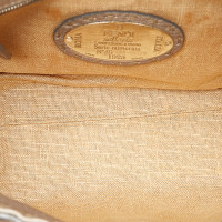 Fendi Handtasche aus Leder in Taupe