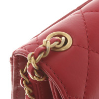 Chanel Classic Flap Bag New Mini aus Leder in Rot