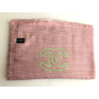 Chanel Stola Cashmere in Cashmere in Rosa