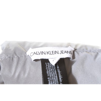Calvin Klein Jeans Sjaal in Zilverachtig