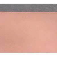 Givenchy Täschchen/Portemonnaie aus Leder in Rosa / Pink