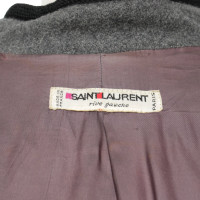 Yves Saint Laurent Jacke/Mantel in Grau