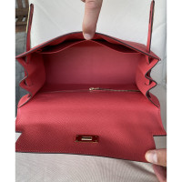 Hermès Kelly Bag 28 aus Leder in Rosa / Pink