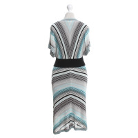 Karen Millen robe Stripe