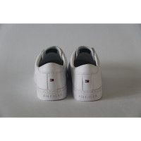 Tommy Hilfiger Chaussures de sport en Cuir en Blanc