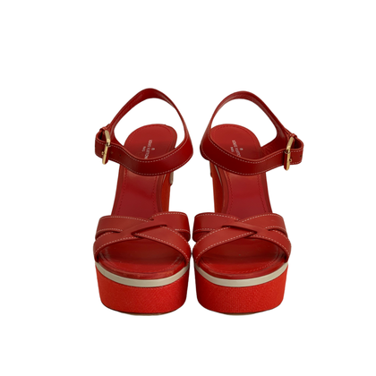 Louis Vuitton Sandalen aus Leder in Rot