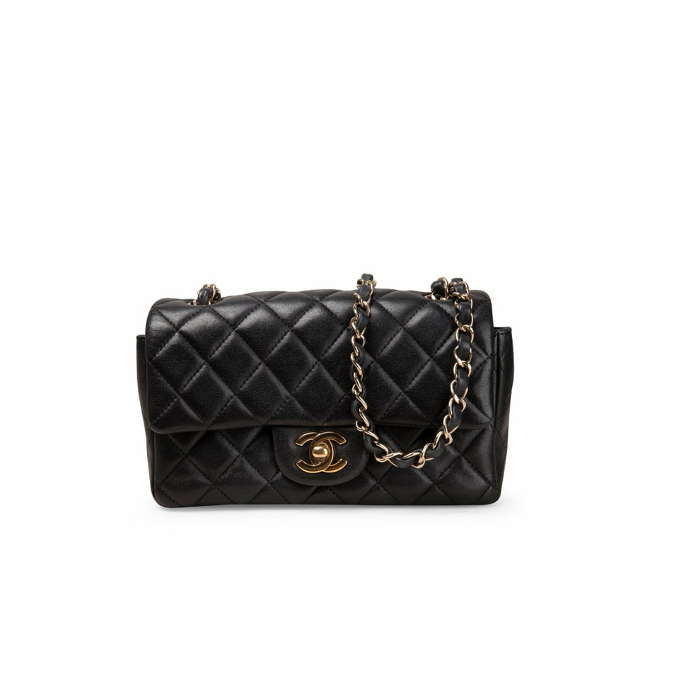 Chanel Classic Flap Bag Mini Rectangle aus Leder in Schwarz