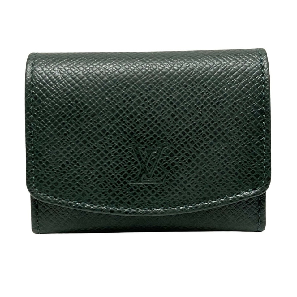Louis Vuitton Täschchen/Portemonnaie aus Leder in Türkis