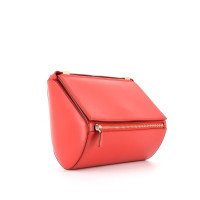 Givenchy Pandora Bag aus Leder in Rot