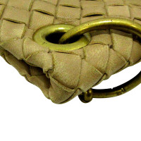 Bottega Veneta Schoudertas Leer in Crème