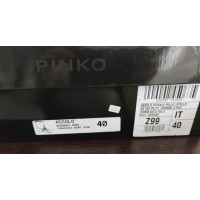 Pinko Stiefeletten aus Leder in Schwarz