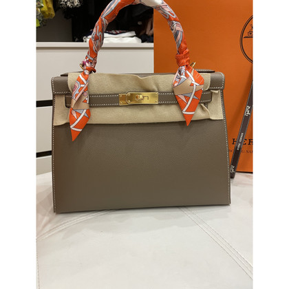 Hermès Kelly Bag 28 aus Leder