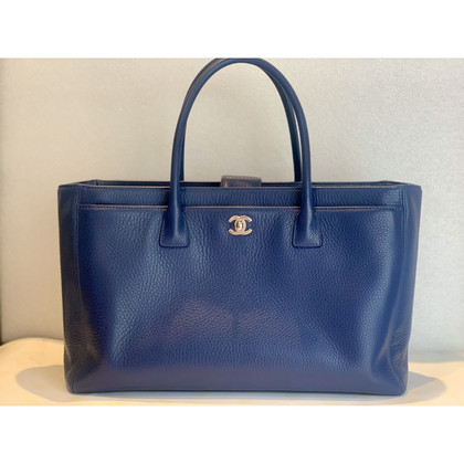 Chanel Executive in Pelle in Blu