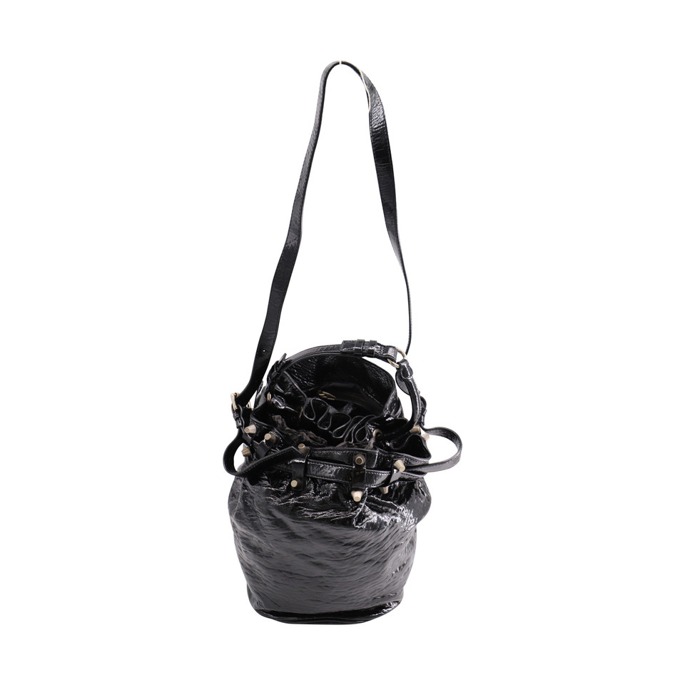 Alexander Wang Diego Bucket Bag en Cuir verni en Noir